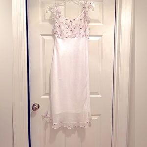 Sweet Dress Embroidered Size 6